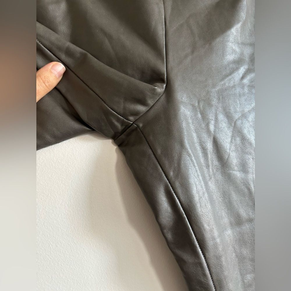 Aritzia Wilfred Free Daria High Rise Leggings - Picture 6 of 10